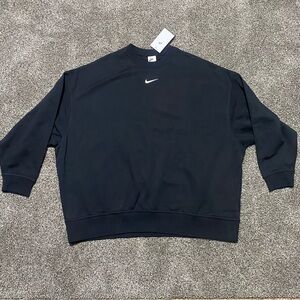 New Nike Oversized Crewneck Womens Medium Black Sweatshirt